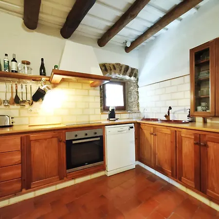Сasa de vacaciones Casa Historica En Corca, Baix Emporda