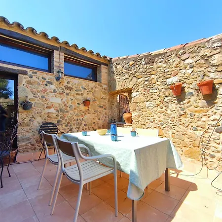 Сasa de vacaciones Casa Historica En Corca, Baix Emporda Corsá
