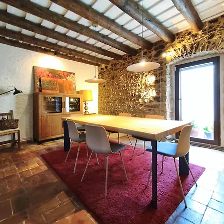 Сasa de vacaciones Casa Historica En Corca, Baix Emporda