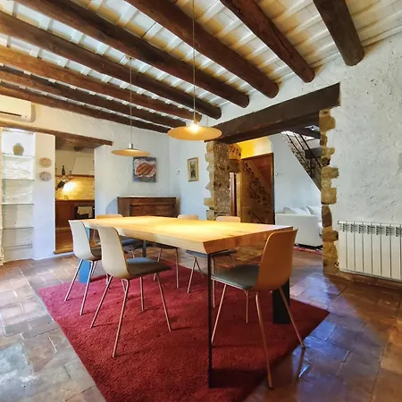 Сasa de vacaciones Casa Historica En Corca, Baix Emporda